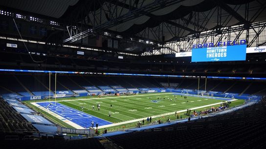 NFLPA president calls for ban on turf at six stadiums (NFL)