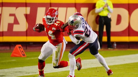 Chiefs rule out WR Watkins vs. Bills; put G Osemele on IR (NFL)