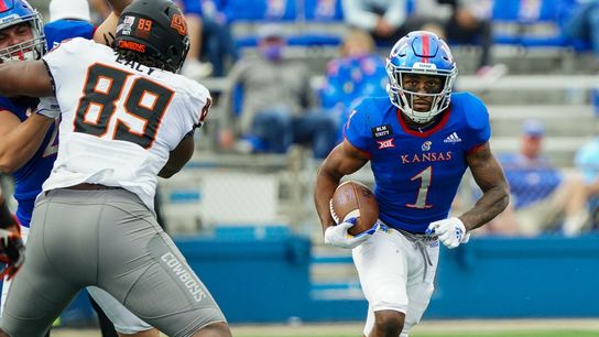 Kansas RB Williams leaves Jayhawks, cites family 'health issues' (College Football)