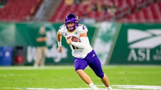 Ahlers' TD tosses lead East Carolina past South Florida (College Football)