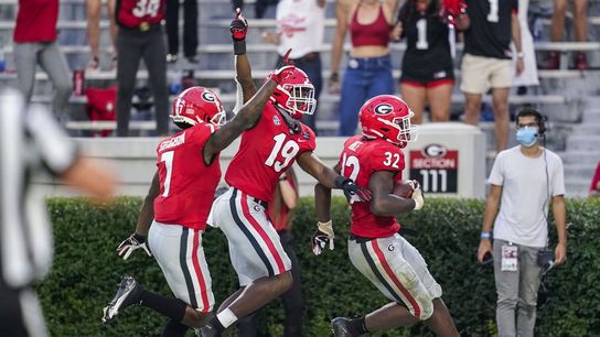 No. 2 Alabama rolls over No. 3 Georgia in second half (College Football)