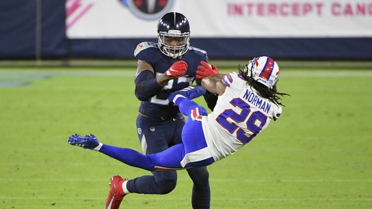 Titans' Henry drops vicious stiff arm on Bills' Norman (NFL)