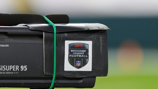 Both Monday games are on after no new positives (NFL)