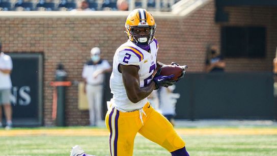 Former LSU TE Arik Gilbert transfers to SEC rival Florida (College Football)