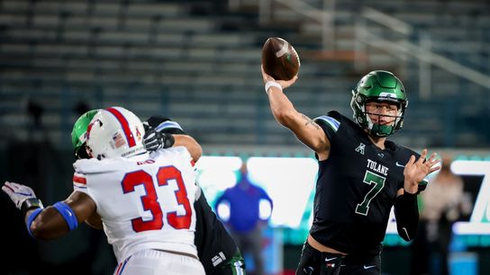 Pratt powers Tulane past short-handed Temple (College Football)