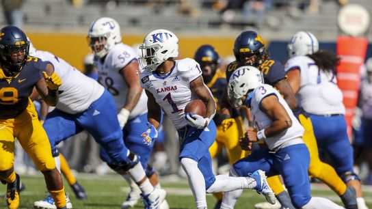Brown runs wild as West Virginia defeats Kansas (College Football)