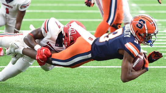 Liberty runs all over Syracuse, improves to 5-0 (College Football)