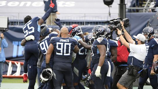 NFL roundup: Titans stay unbeaten with OT win (NFL)