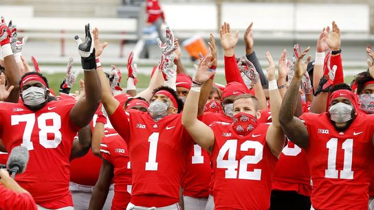 Reports: Big Ten to amend six-game requirement (College Football)