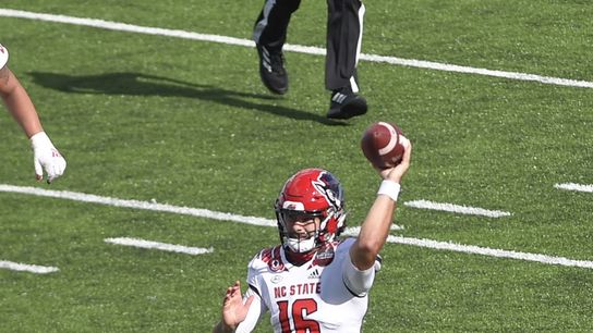 Wolfpack routs Florida State behind Hockman's 4 TDs (College Football)