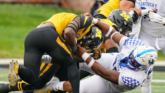 Mizzou smothers Kentucky, 20-10 (College Football)