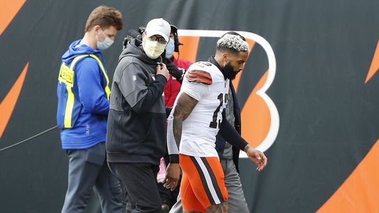 NFL injury notebook: Browns' Beckham suffers knee injury (NFL)