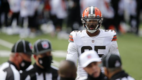 Browns place DE Garrett on reserve/COVID-19 list (NFL)