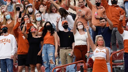 Top recruit in 2022 QB Ewers decommits from Texas (College Football)