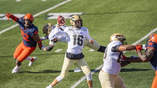 Short on time to right ship, Minnesota faces Purdue (College Football)