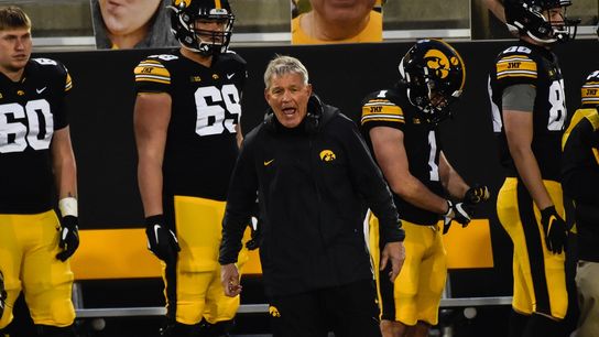 Iowa seeks milestone as Penn State eyes first win (College Football)
