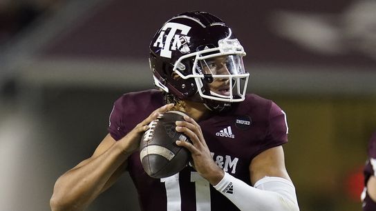No. 5 Texas A&M aims to stay in playoff hunt vs. Auburn (College Football)