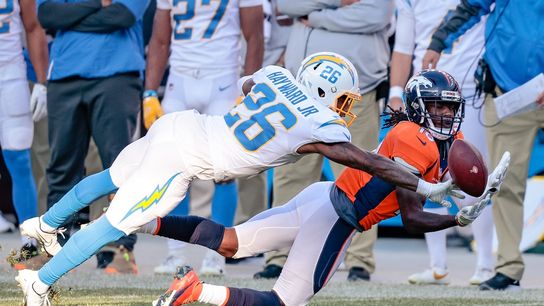 Lock rallies Broncos over Chargers in final second (NFL)