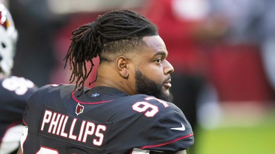 Cardinals place K Gonzalez, DE Phillips on IR (NFL)