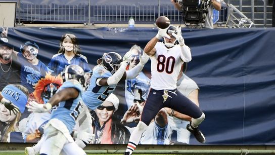 Bears TE Jimmy Graham 'unscathed' after car crash (NFL)