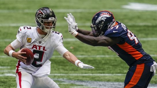 Bears sign LB Attaochu to two-year contract (NFL)