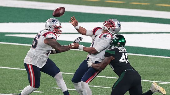 Patriots QB Newton fighting neck pain after huge hit (NFL)