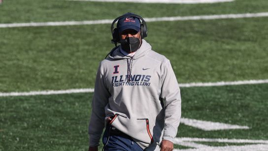 Illinois looks to end skid vs. No. 14 Northwestern (College Football)