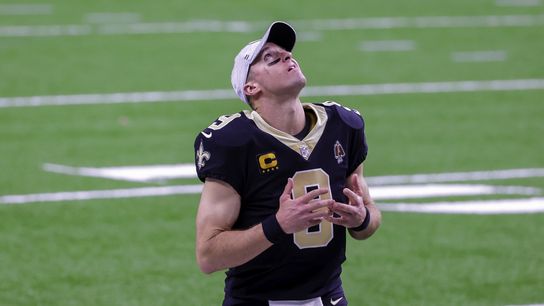 Report: Brees has 11 fractured ribs (NFL)
