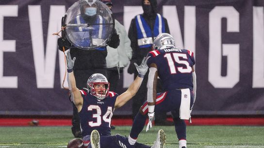Burkhead's two TDs help Patriots take down Ravens (NFL)