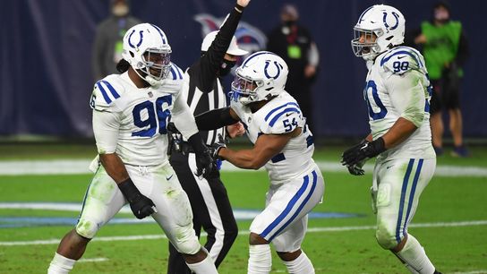 Titans sign DL Denico Autry, four others (NFL)