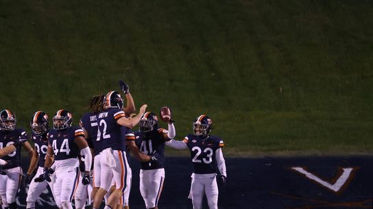 Virginia DE D'Sean Perry killed in campus shooting (College Football)