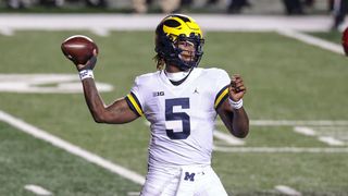 Michigan QB Joe Milton enters transfer portal (College Football)