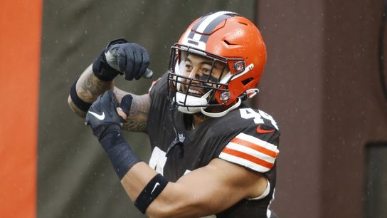 Browns activate LB Takitaki, DE Jackson from COVID-19 list (NFL)