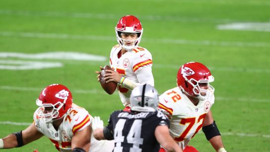 Chiefs, Bucs prepare for quarterback battle (NFL)