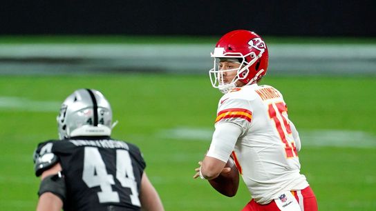 Rivals Chiefs-Raiders meet amid logjam in AFC West (NFL)