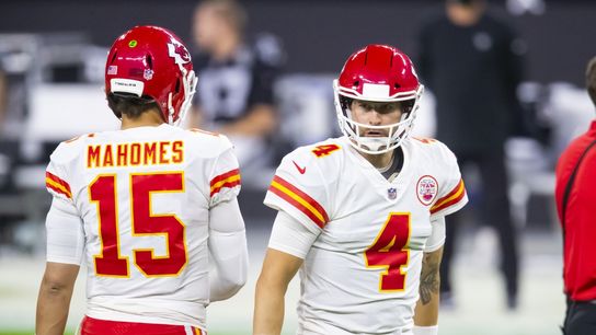 Chiefs QB Henne to start vs. Chargers (NFL)