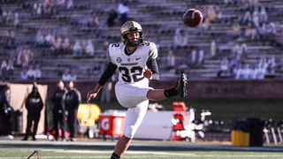 SEC names Fuller a special teams player of the week (College Football)