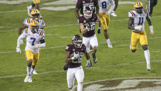 No. 5 Texas A&M returns to action, shuts down LSU (College Football)