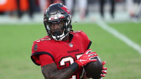 Bucs' Bruce Arians plays waiting game with Ronald Jones (NFL)