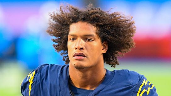 Colts sign DE Isaac Rochell to one-year deal (NFL)