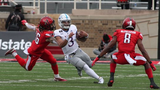 Garibay, Texas Tech hand Kansas another defeat (College Football)