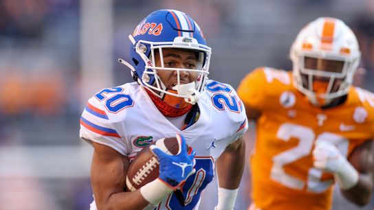 No. 6 Florida wins SEC East title with victory at Tennessee (College Football)