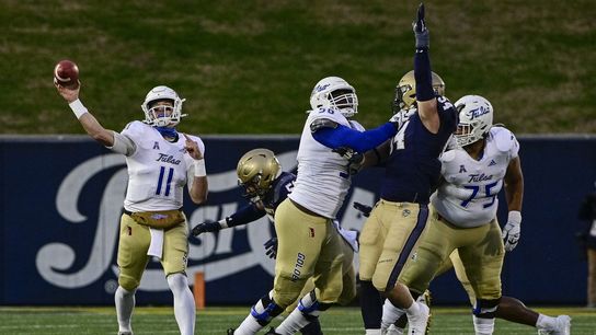 No. 24 Tulsa handles Navy, 19-6 (College Football)