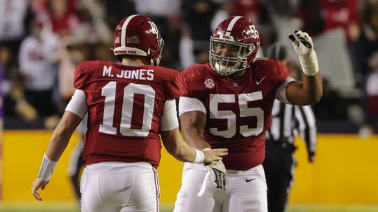 No. 1 Alabama steamrolls LSU, 55-17 (College Football)