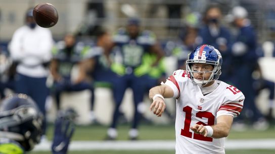 Reports: McCoy to start at QB for Giants (NFL)