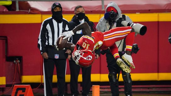 Chiefs WR Hill (illness) misses practice (NFL)