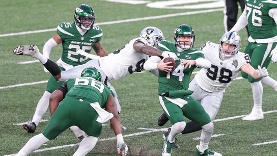 Raiders DE Ferrell (shoulder) out vs. Miami (NFL)