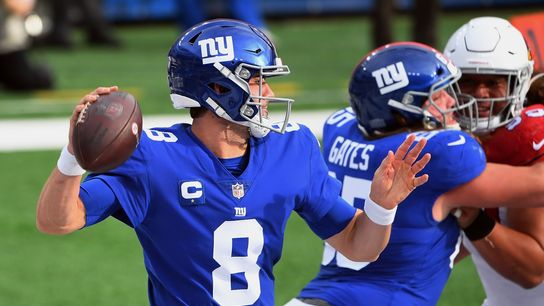 Giants QB Daniel Jones questionable to face Browns (NFL)