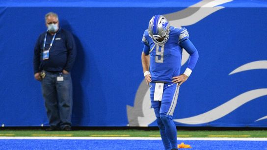 Lions QB Stafford undergoes X-rays for rib injury (NFL)