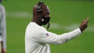 Lions officially tab ex-Chargers coach Anthony Lynn as OC (NFL)
